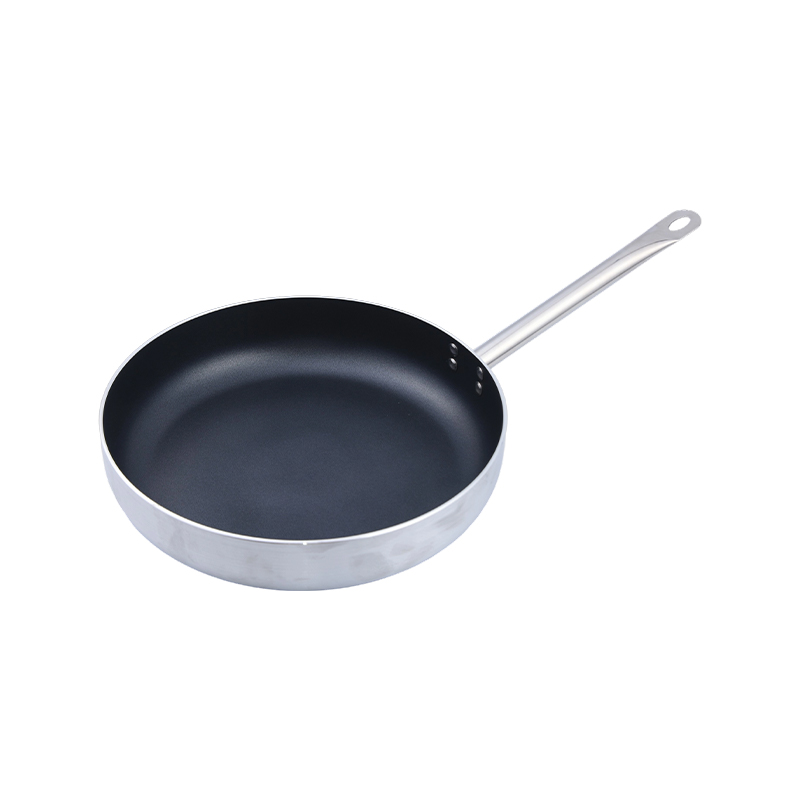 Završno brušenje tave od prešanog aluminija
